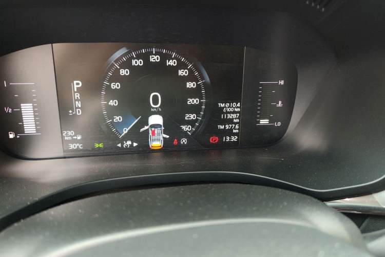Used Volvo XC60 2020 T5 4x4 Zhiyi Luxury Edition Odometer Close Up