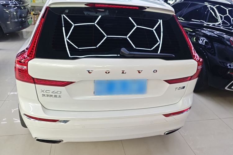 Used Volvo XC60 2020 T5 4x4 Zhiyi Luxury Edition Rear
