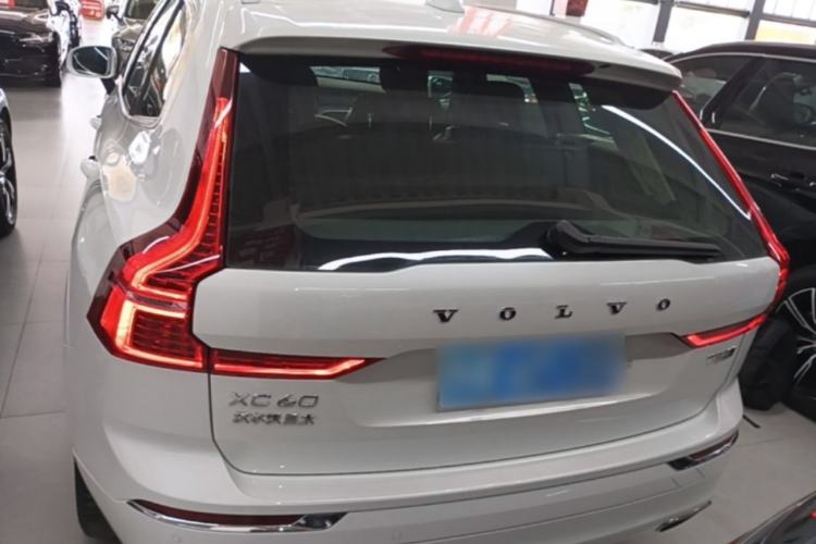 Used Volvo XC60 2020 T5 4x4 Zhiyi Luxury Edition Rear