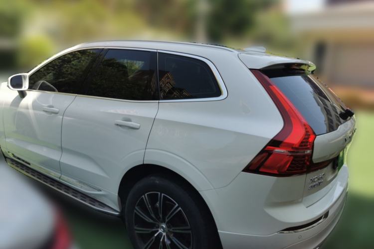 Used Volvo XC60 2020 T5 4x4 Smart Luxury Edition Rear Left 45 Deg