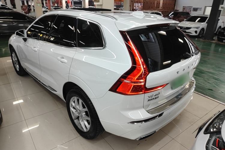 Used Volvo XC60 2020 T5 4x4 Zhiyi Luxury Edition Rear Left 45 Deg