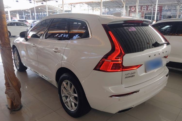 Used Volvo XC60 2020 T5 4x4 Zhiyi Luxury Edition Rear Left 45 Deg