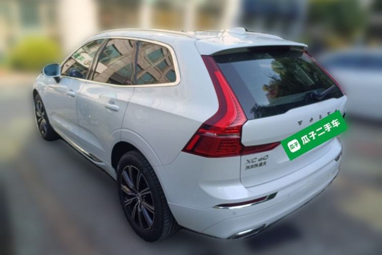 Used Volvo XC60 2020 T5 4x4 Smart Luxury Edition Rear Left 45 Deg
