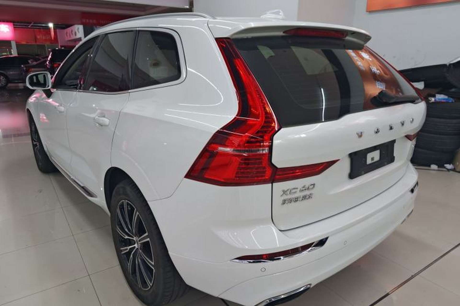 Used Volvo XC60 2020 T5 4x4 Smart Luxury Edition Rear Left 45 Deg
