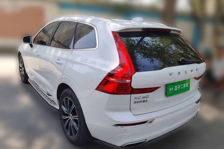 Used Volvo XC60 2020 T5 4x4 Smart Luxury Edition Rear Left 45 Deg