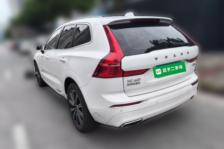 Used Volvo XC60 2020 T5 4x4 Smart Luxury Edition Rear Left 45 Deg