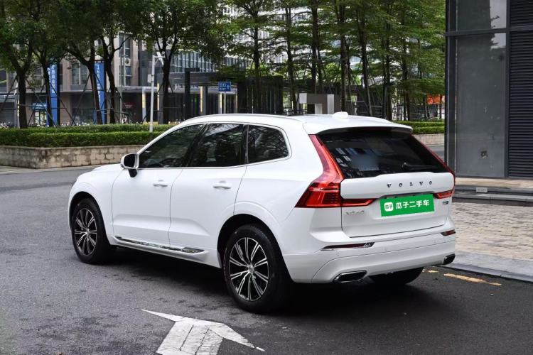 Used Volvo XC60 2020 T5 4x4 Smart Luxury Edition Rear Left 45 Deg