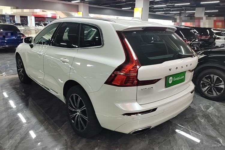 Used Volvo XC60 2020 T5 4x4 Smart Luxury Edition Rear Left 45 Deg