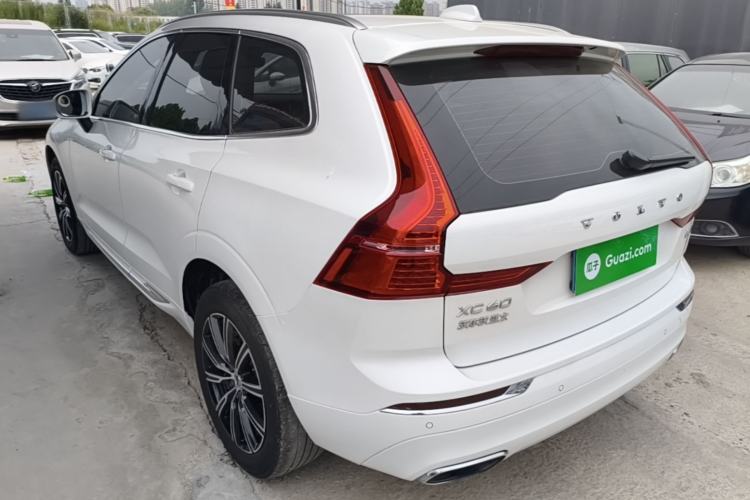 Used Volvo XC60 2020 T5 4x4 Smart Luxury Edition Rear Left 45 Deg