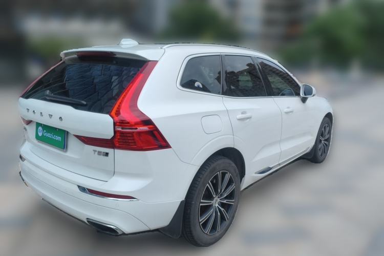 Used Volvo XC60 2020 T5 4x4 Smart Luxury Edition Rear Right 45 Deg