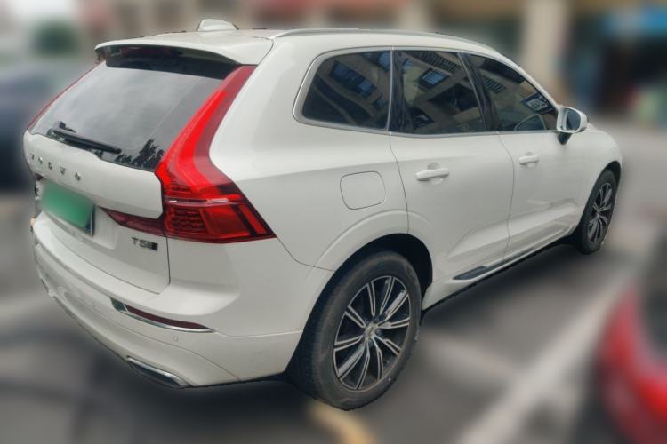 Used Volvo XC60 2020 T5 4x4 Smart Luxury Edition Rear Right 45 Deg