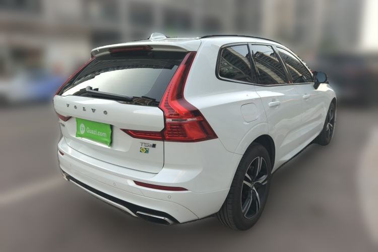 Used Volvo XC60 2020 T5 4x4 Smart & Dynamic Sport Edition Rear Right 45 Deg