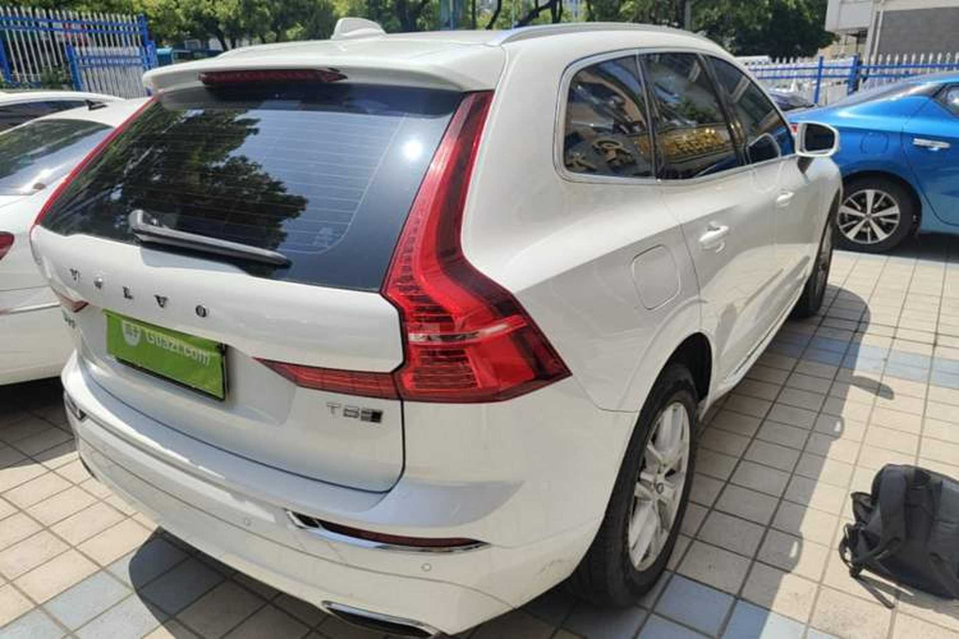 Used Volvo XC60 2020 T5 4x4 Zhiyi Luxury Edition Rear Right 45 Deg