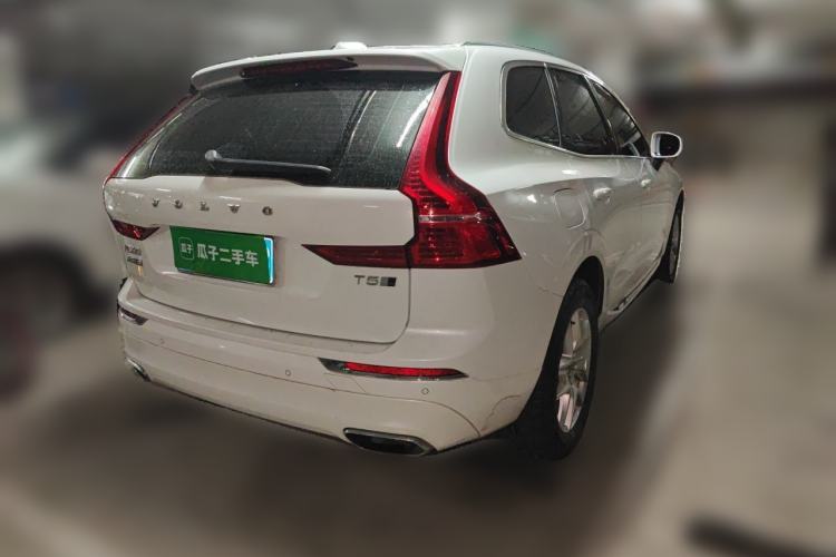 Used Volvo XC60 2020 T5 4x4 Zhiyi Luxury Edition Rear Right 45 Deg