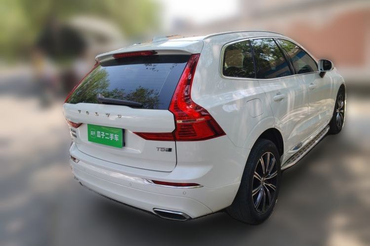 Used Volvo XC60 2020 T5 4x4 Smart Luxury Edition Rear Right 45 Deg