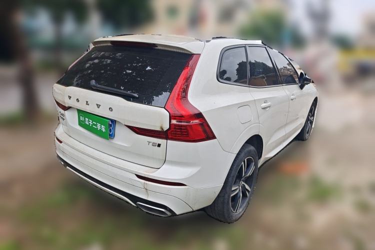 Used Volvo XC60 2020 T5 4x4 Smart & Dynamic Sport Edition Rear Right 45 Deg