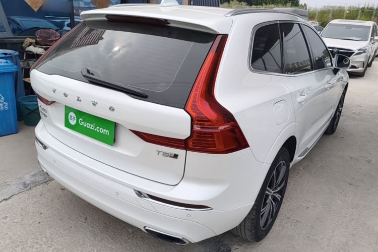 Used Volvo XC60 2020 T5 4x4 Smart Luxury Edition Rear Right 45 Deg