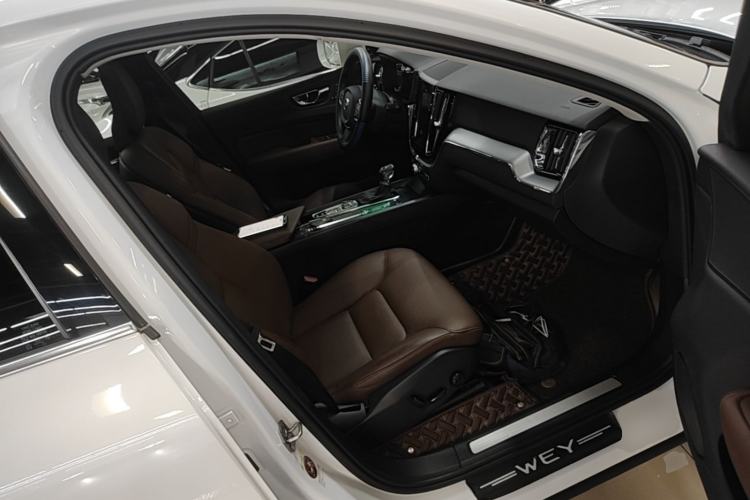 Used Volvo XC60 2020 T5 4x4 Zhiyi Luxury Edition Right Front Seat