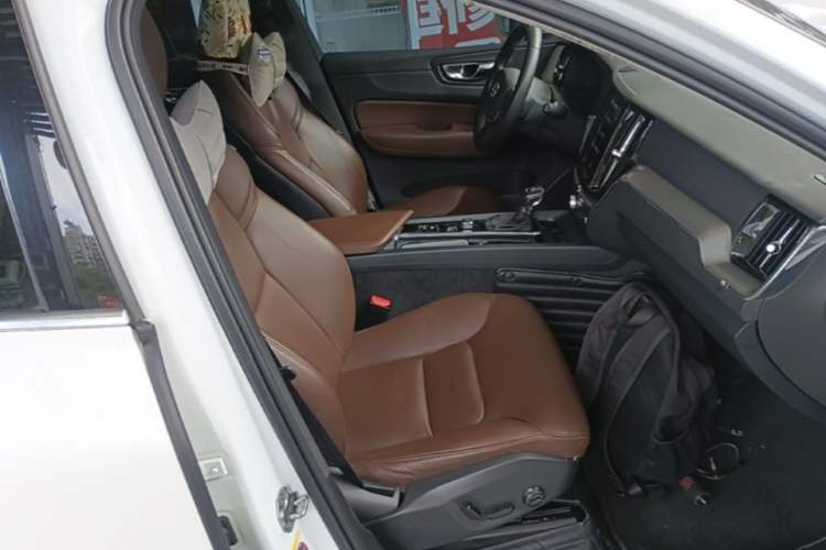 Used Volvo XC60 2020 T5 4x4 Zhiyi Luxury Edition Right Front Seat