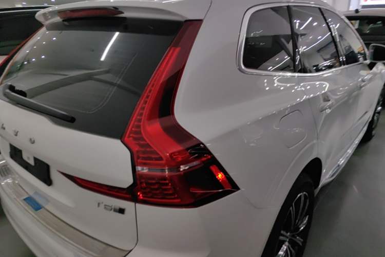 Used Volvo XC60 2020 T5 4x4 Smart Luxury Edition Right Rear Taillight