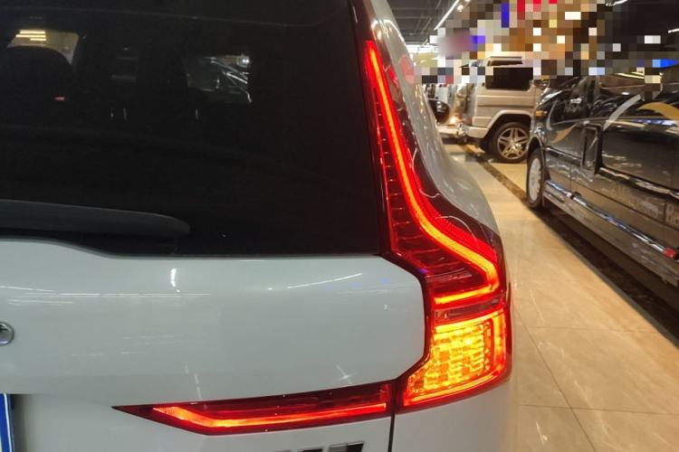 Used Volvo XC60 2020 T5 4x4 Zhiyi Luxury Edition Right Rear Taillight