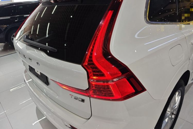 Used Volvo XC60 2020 T5 4x4 Zhiyi Luxury Edition Right Rear Taillight