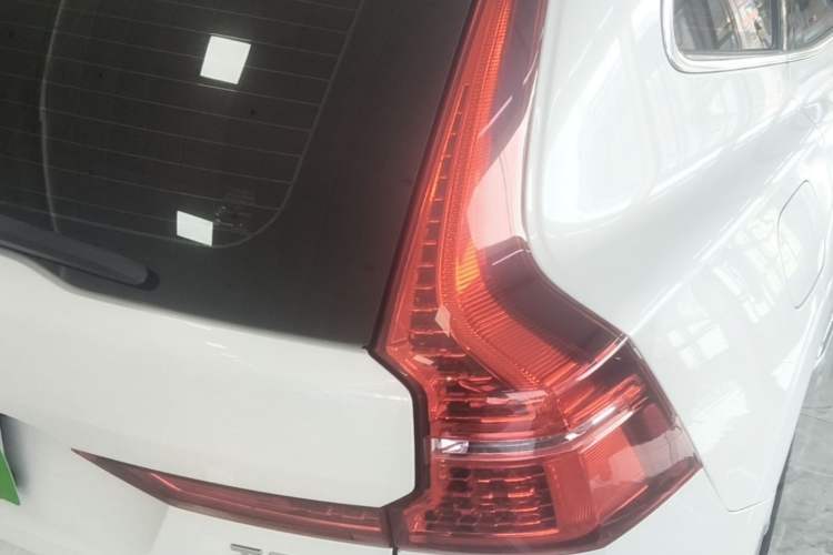 Used Volvo XC60 2020 T5 4x4 Zhiyi Luxury Edition Right Rear Taillight