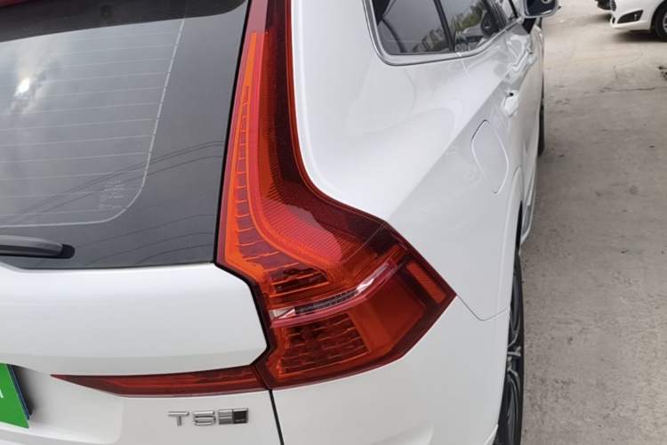 Used Volvo XC60 2020 T5 4x4 Smart Luxury Edition Right Rear Taillight
