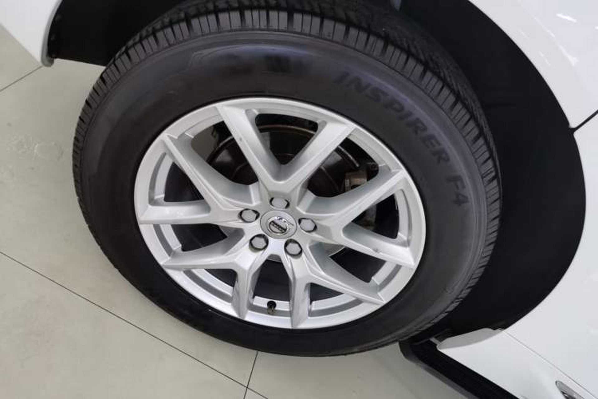 Used Volvo XC60 2020 T5 4x4 Zhiyi Luxury Edition Right Rear Wheel Hub