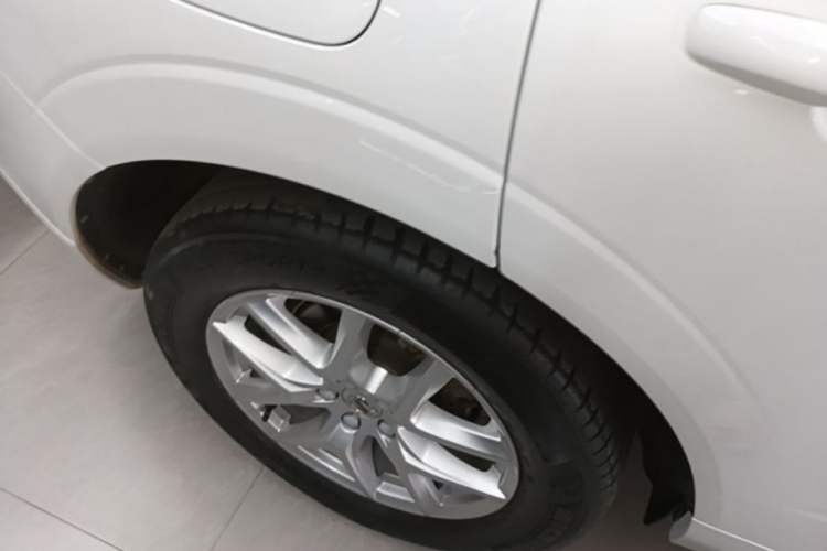 Used Volvo XC60 2020 T5 4x4 Zhiyi Luxury Edition Right Rear Wheel Hub