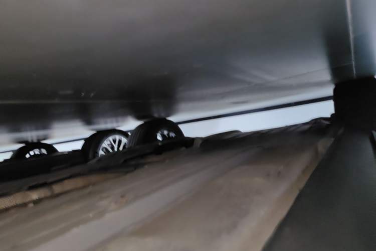 Used Volvo XC60 2020 T5 4x4 Smart Luxury Edition Right Side Sill