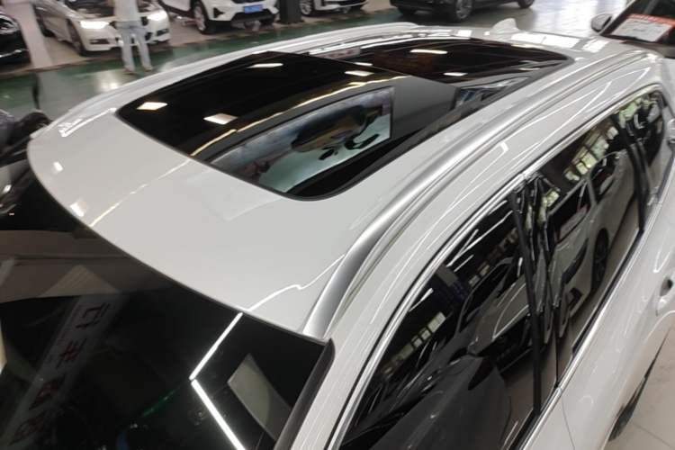 Used Volvo XC60 2020 T5 4x4 Zhiyi Luxury Edition Roof
