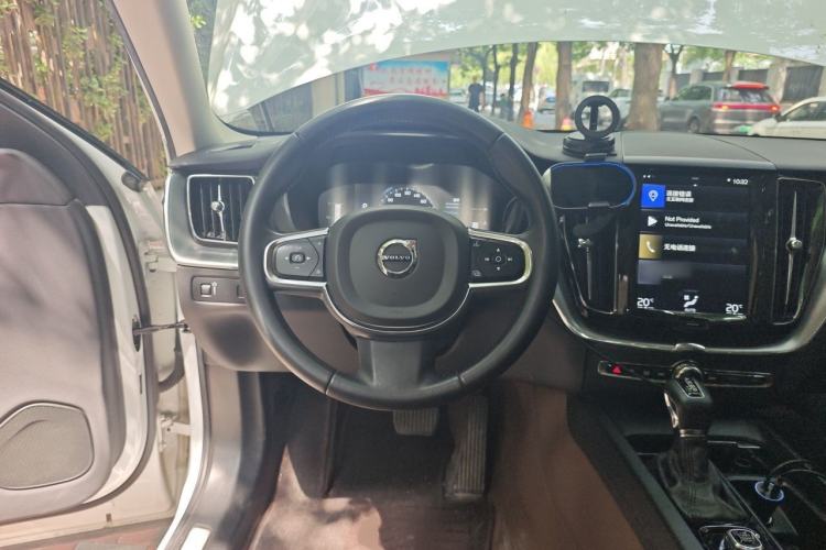 Used Volvo XC60 2020 T5 4x4 Zhiyi Luxury Edition Steering Wheel