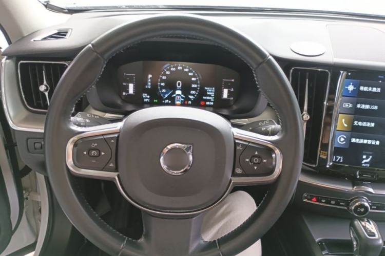 Used Volvo XC60 2020 T5 4x4 Zhiyi Luxury Edition Steering Wheel