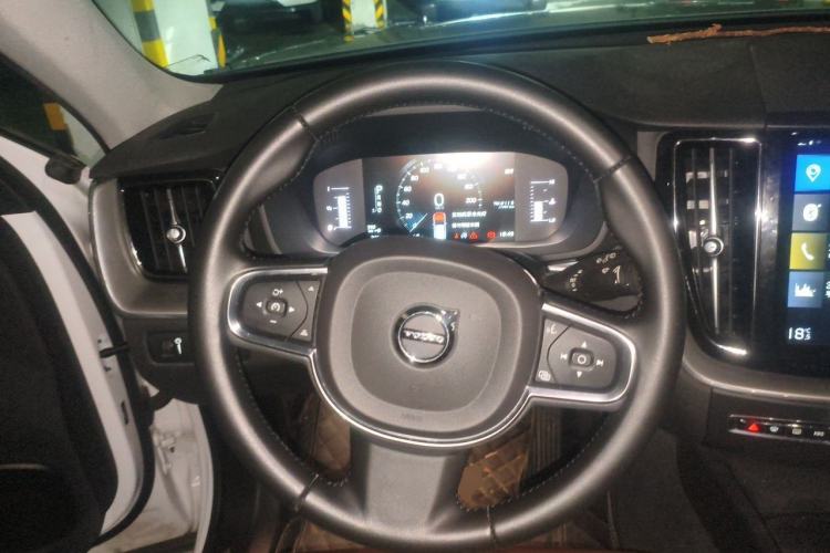 Used Volvo XC60 2020 T5 4x4 Zhiyi Luxury Edition Steering Wheel