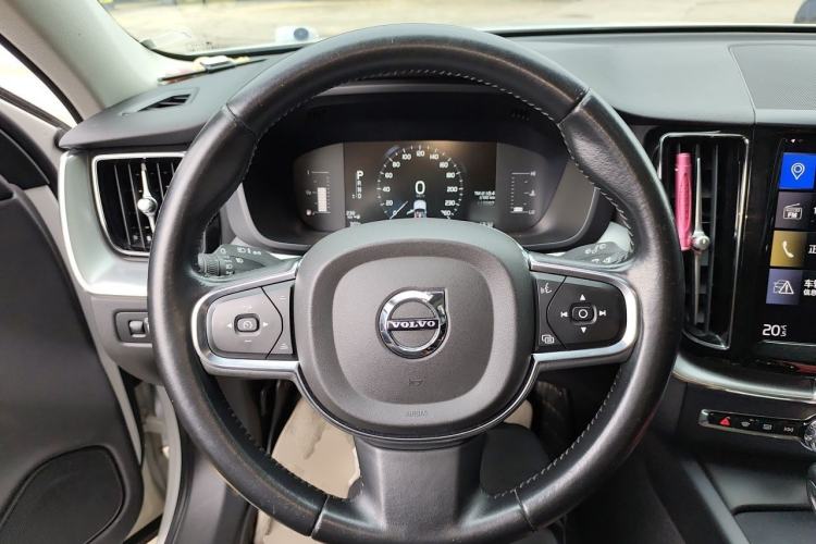 Used Volvo XC60 2020 T5 4x4 Zhiyi Luxury Edition Steering Wheel