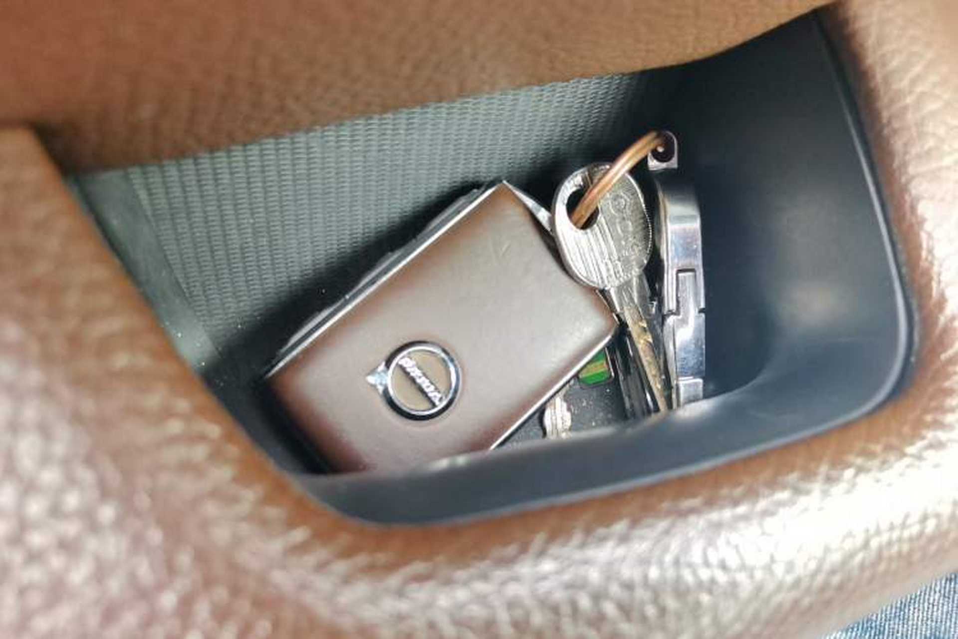 Used Volvo XC60 2020 T5 4x4 Smart Luxury Edition Vehicle Key