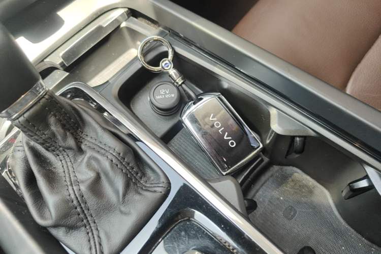 Used Volvo XC60 2020 T5 4x4 Zhiyi Luxury Edition Vehicle Key