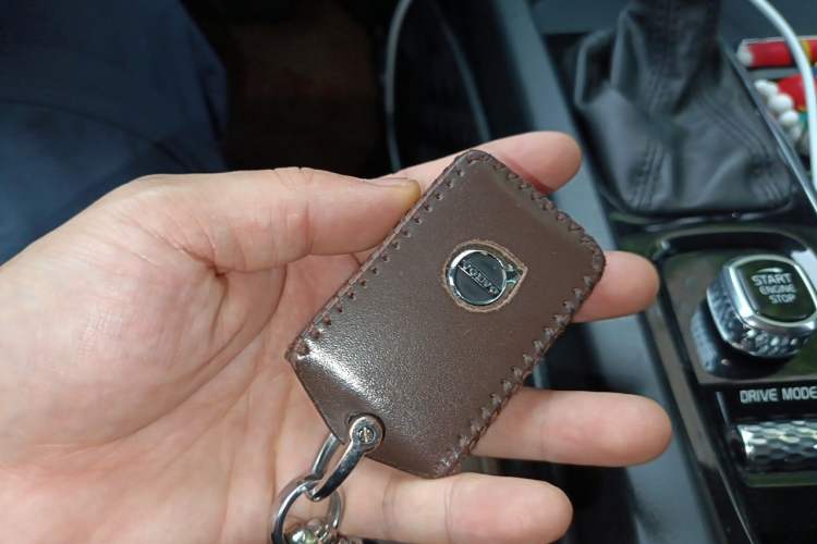 Used Volvo XC60 2020 T5 4x4 Zhiyi Luxury Edition Vehicle Key