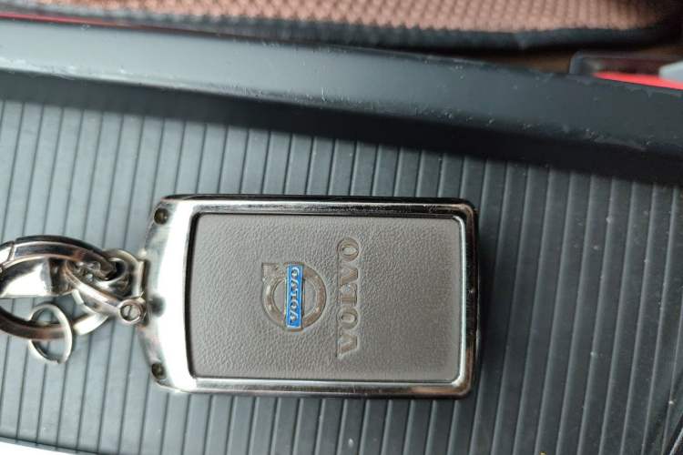 Used Volvo XC60 2020 T5 4x4 Zhiyi Luxury Edition Vehicle Key