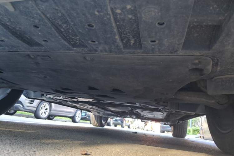 Used Volvo XC60 2020 T5 4x4 Smart Luxury Edition Chassis Front Left