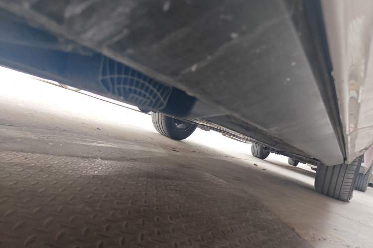 Used Volvo XC60 2020 T5 4x4 Zhiyi Luxury Edition Chassis Rear Right