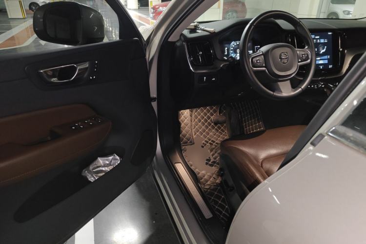 Used Volvo XC60 2020 T5 4x4 Zhiyi Luxury Edition Driver Seat