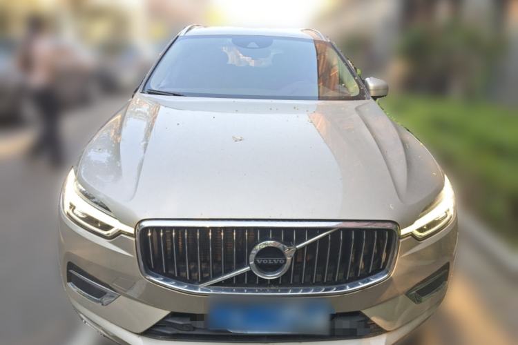 Used Volvo XC60 2020 T5 4x4 Smart Luxury Edition Front
