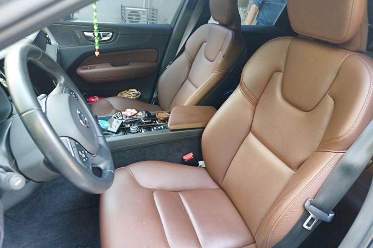 Used Volvo XC60 2020 T5 4x4 Zhiyi Luxury Edition Left Front Seat