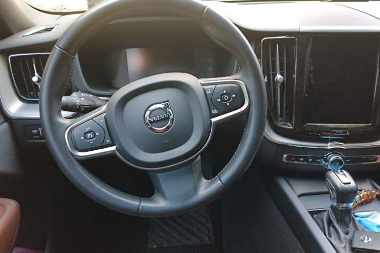 Used Volvo XC60 2020 T5 4x4 Zhiyi Luxury Edition Steering Wheel