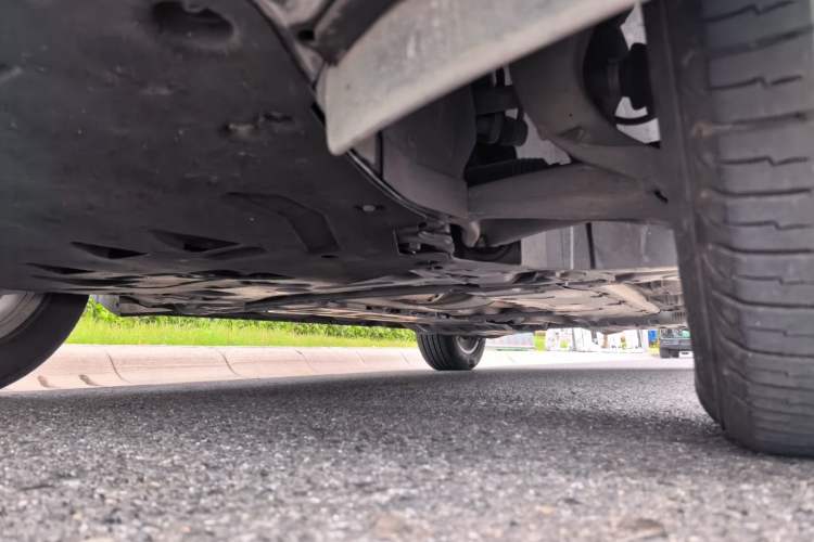 Used Volvo XC60 2021 T5 4x4 Smart Luxury Edition Chassis Front Left