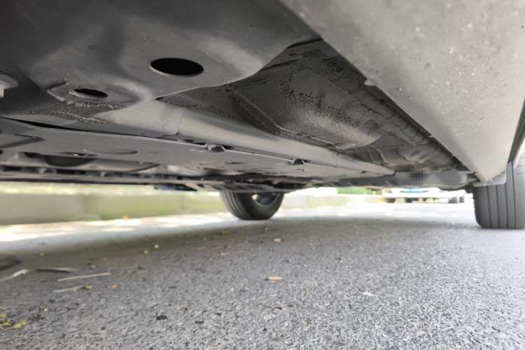 Used Volvo XC60 2021 T5 4x4 Smart Luxury Edition Chassis Front Left