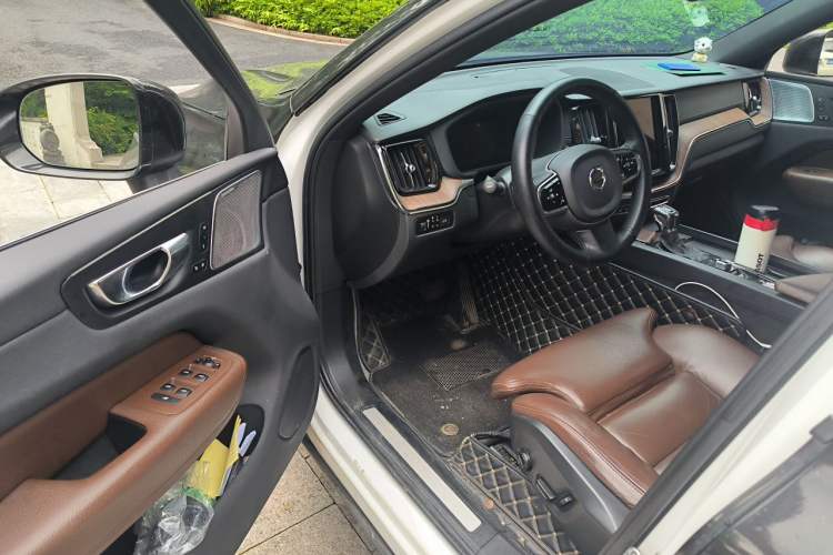 Used Volvo XC60 2021 T5 4x4 Zhiya Luxury Edition Driver Seat