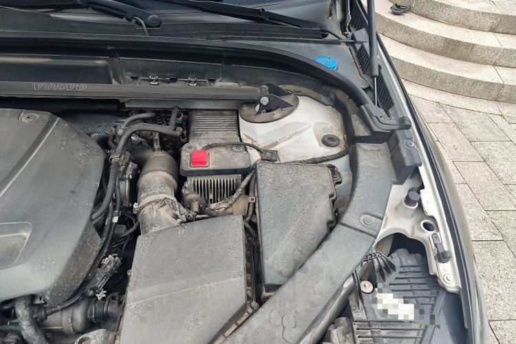 Used Volvo XC60 2021 T5 4x4 Zhiya Luxury Edition Engine Bay Left